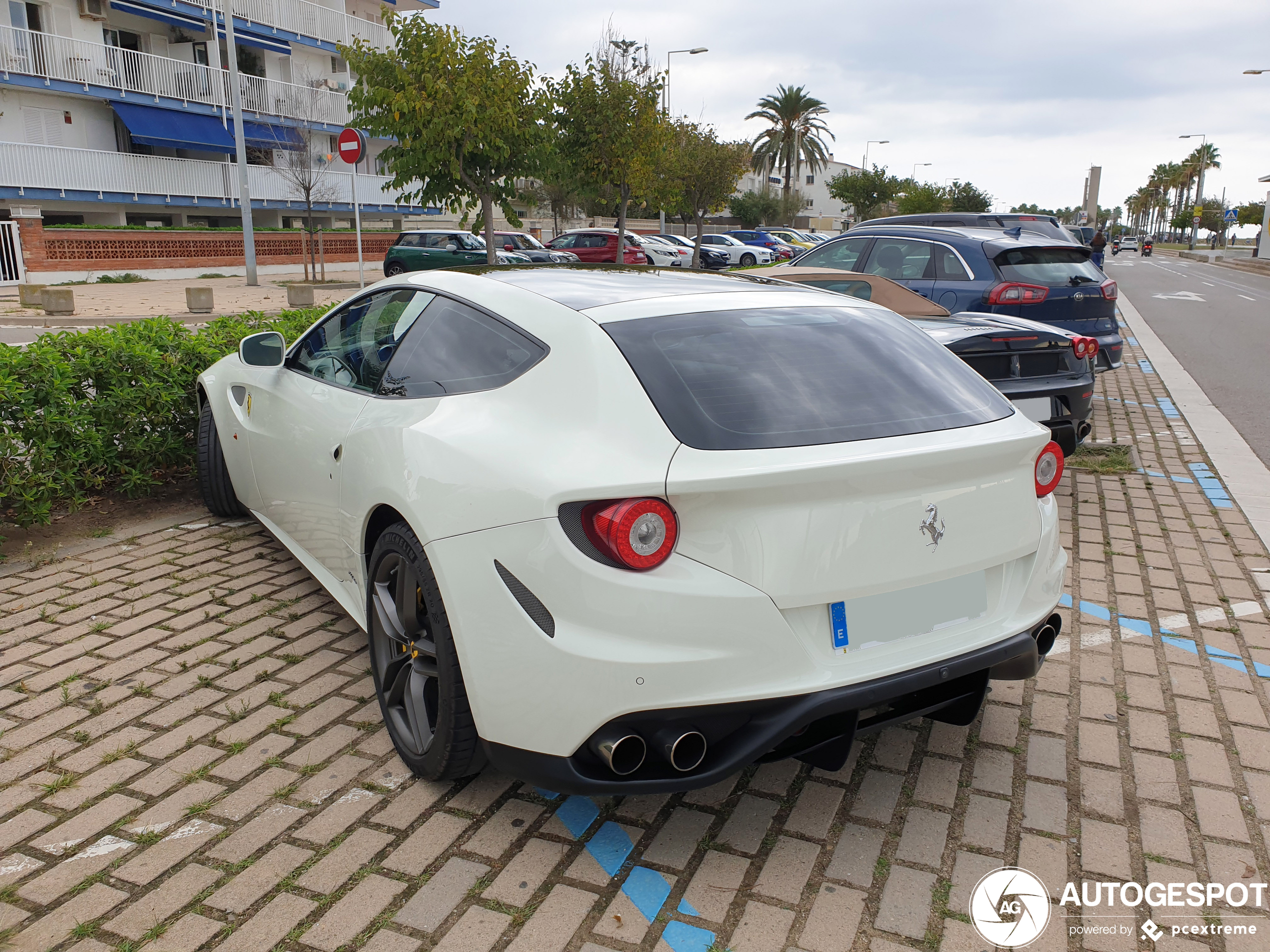 Ferrari FF