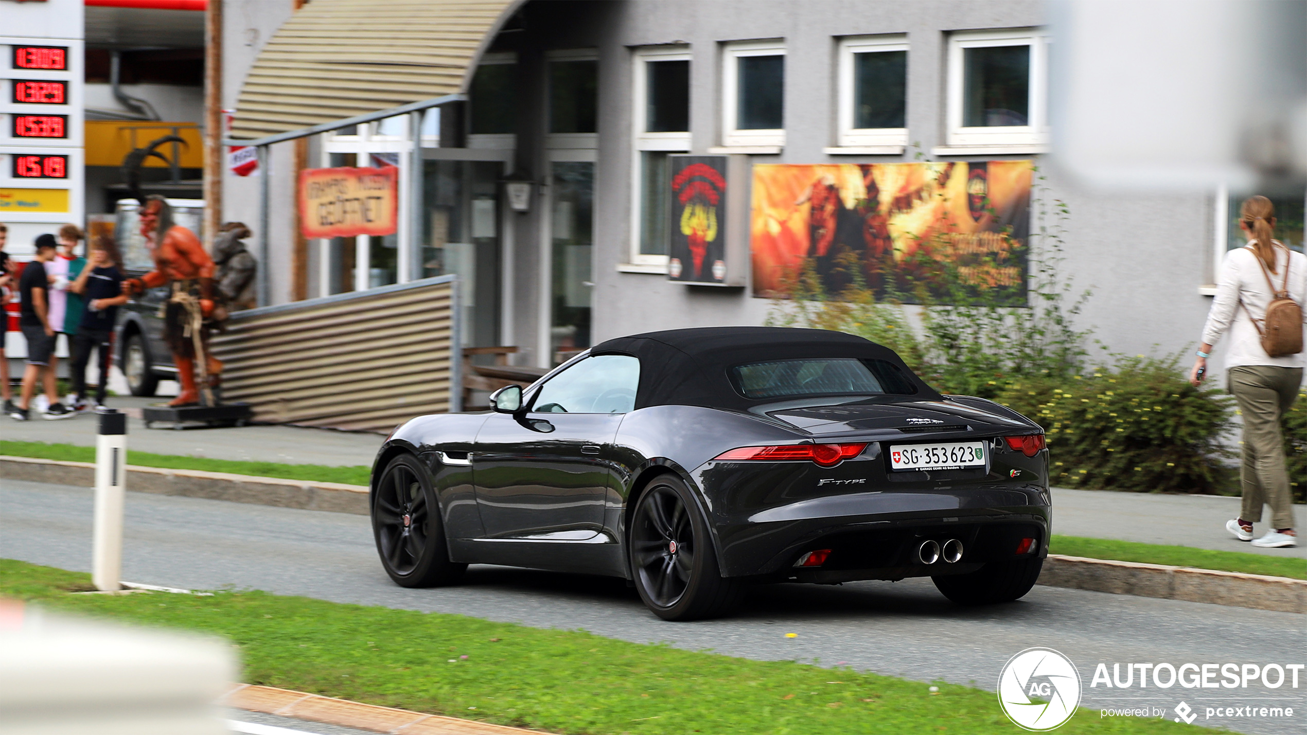 Jaguar F-TYPE S Convertible