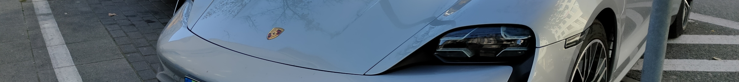 Porsche Taycan Turbo MkI