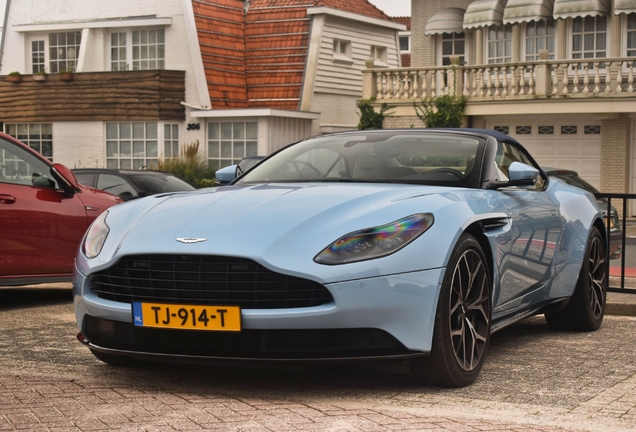 Aston Martin DB11 V8 Volante