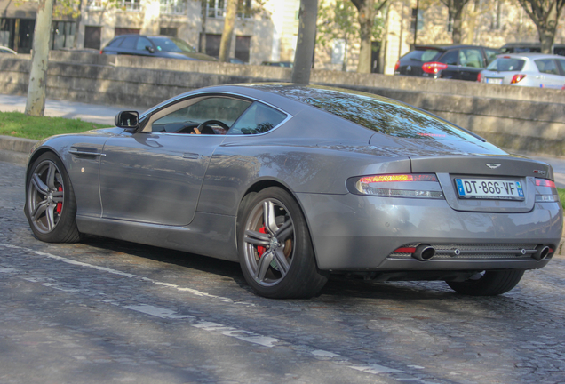 Aston Martin DB9 LM