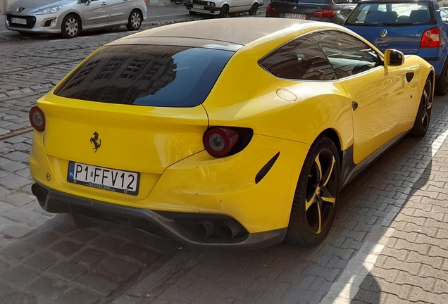 Ferrari FF