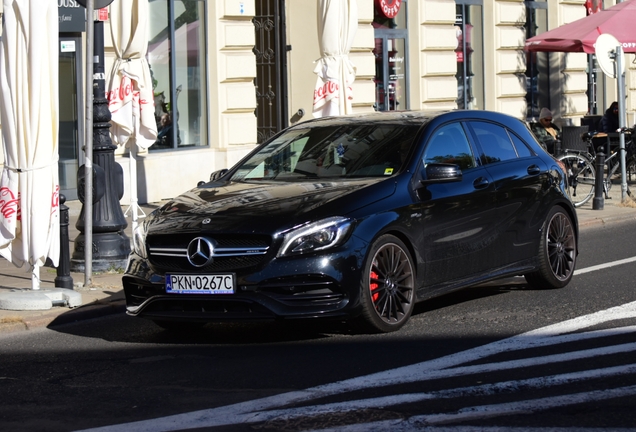 Mercedes-AMG A 45 W176 2015