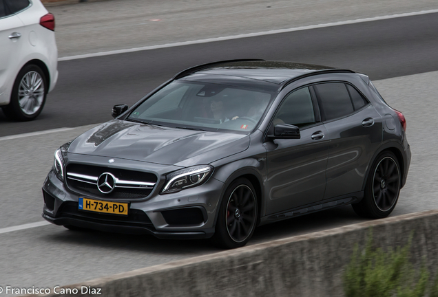 Mercedes-AMG GLA 45 X156