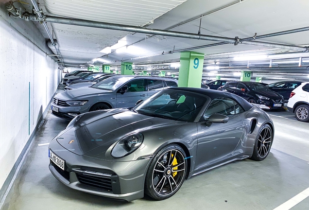 Porsche 992 Turbo S Cabriolet