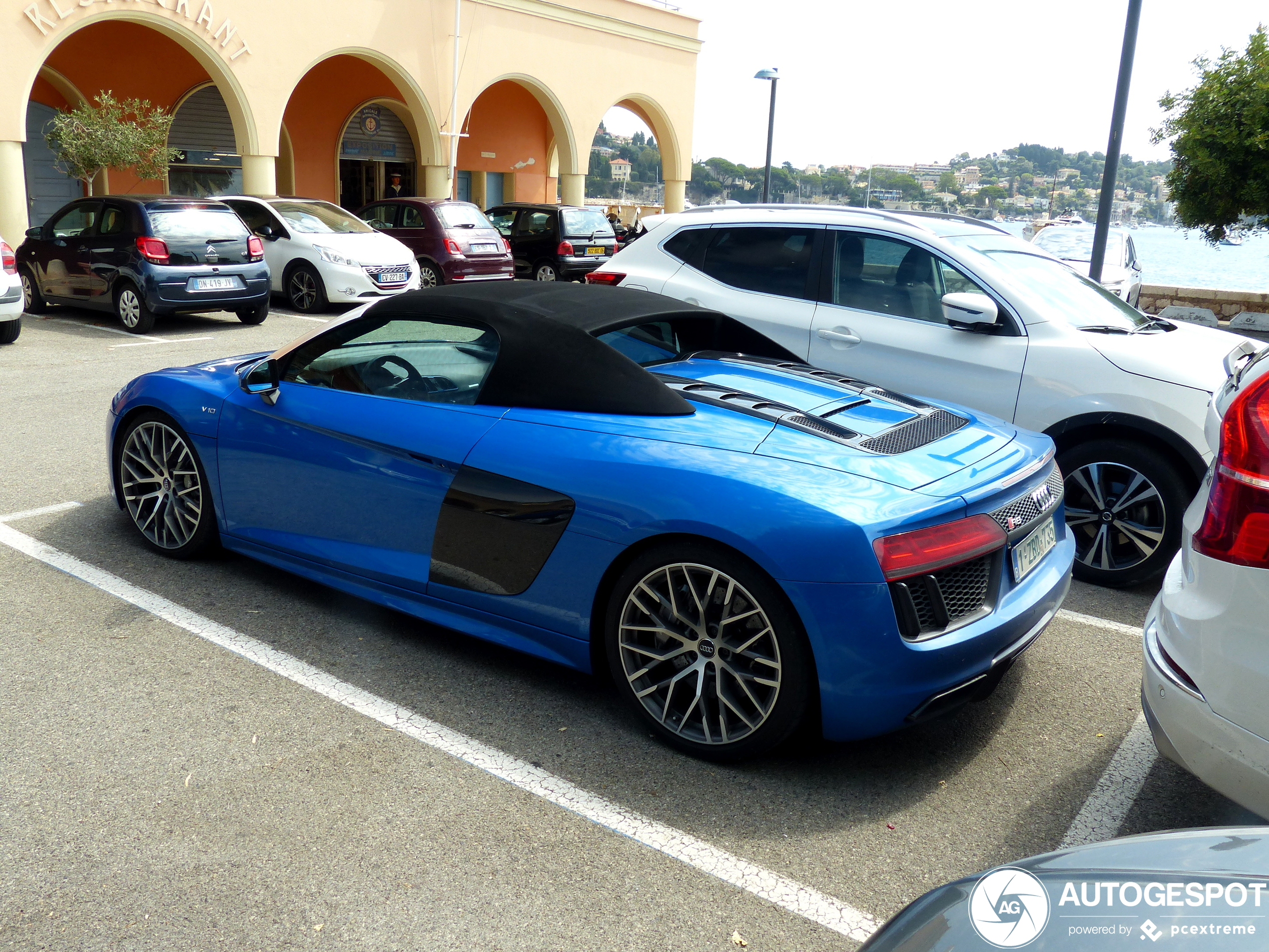 Audi R8 V10 Spyder 2016