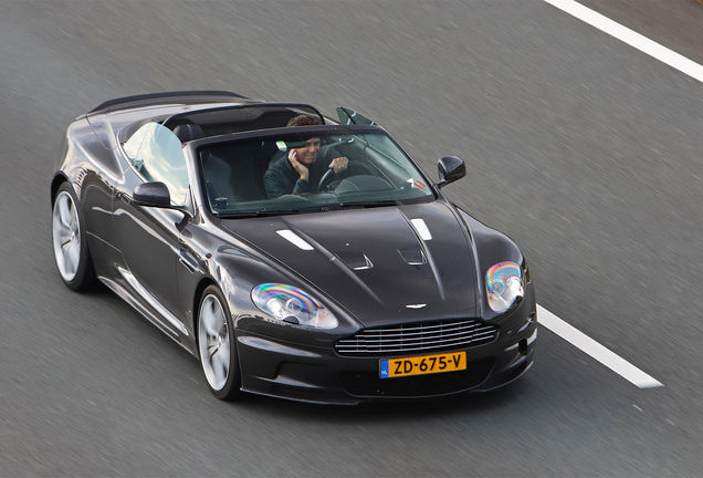 Aston Martin DBS Volante