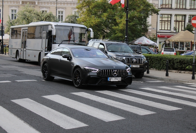 Mercedes-AMG GT 63 S X290