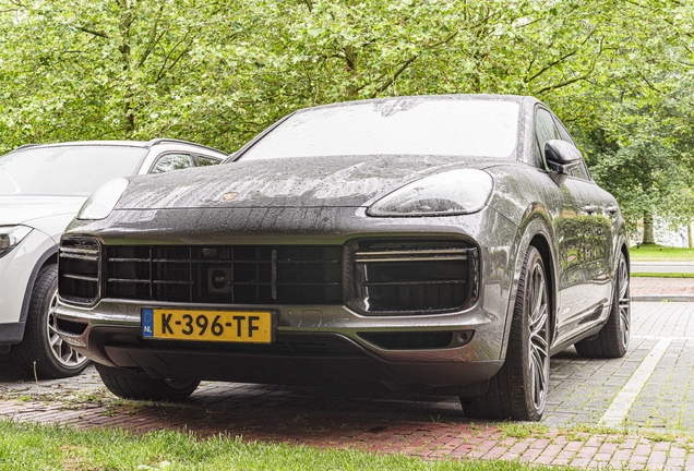 Porsche Cayenne Coupé Turbo S E-Hybrid