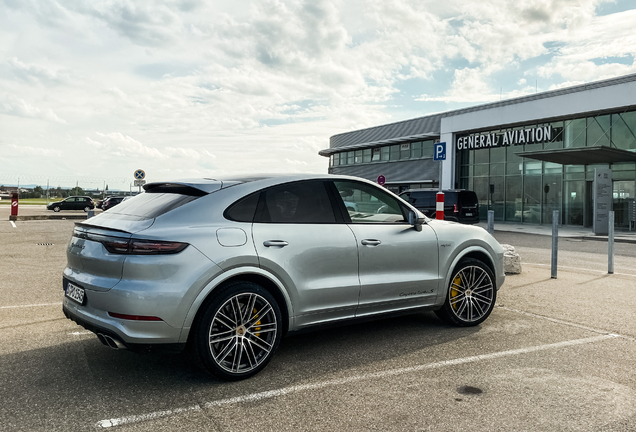 Porsche Cayenne Coupé Turbo S E-Hybrid