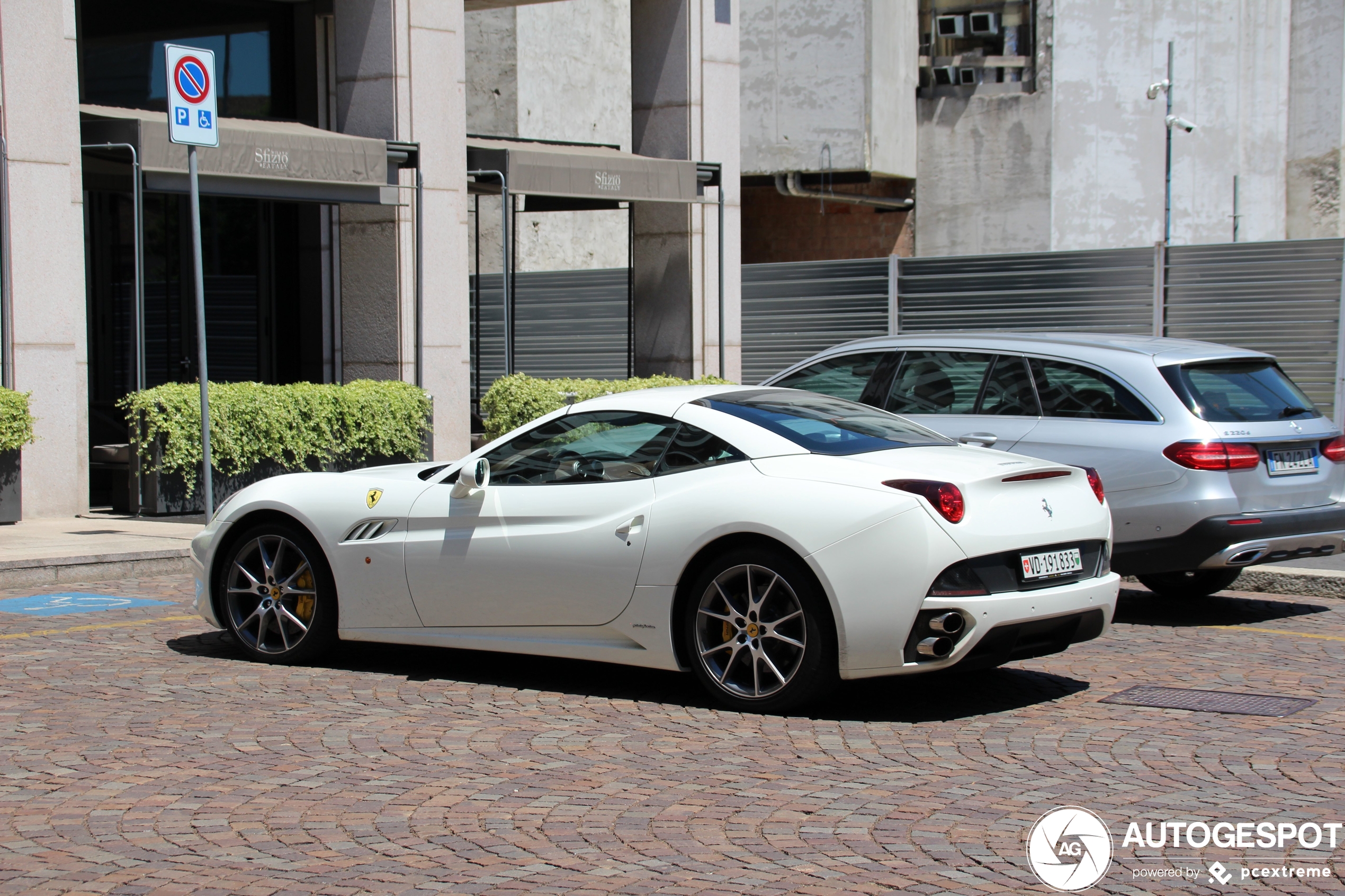 Ferrari California