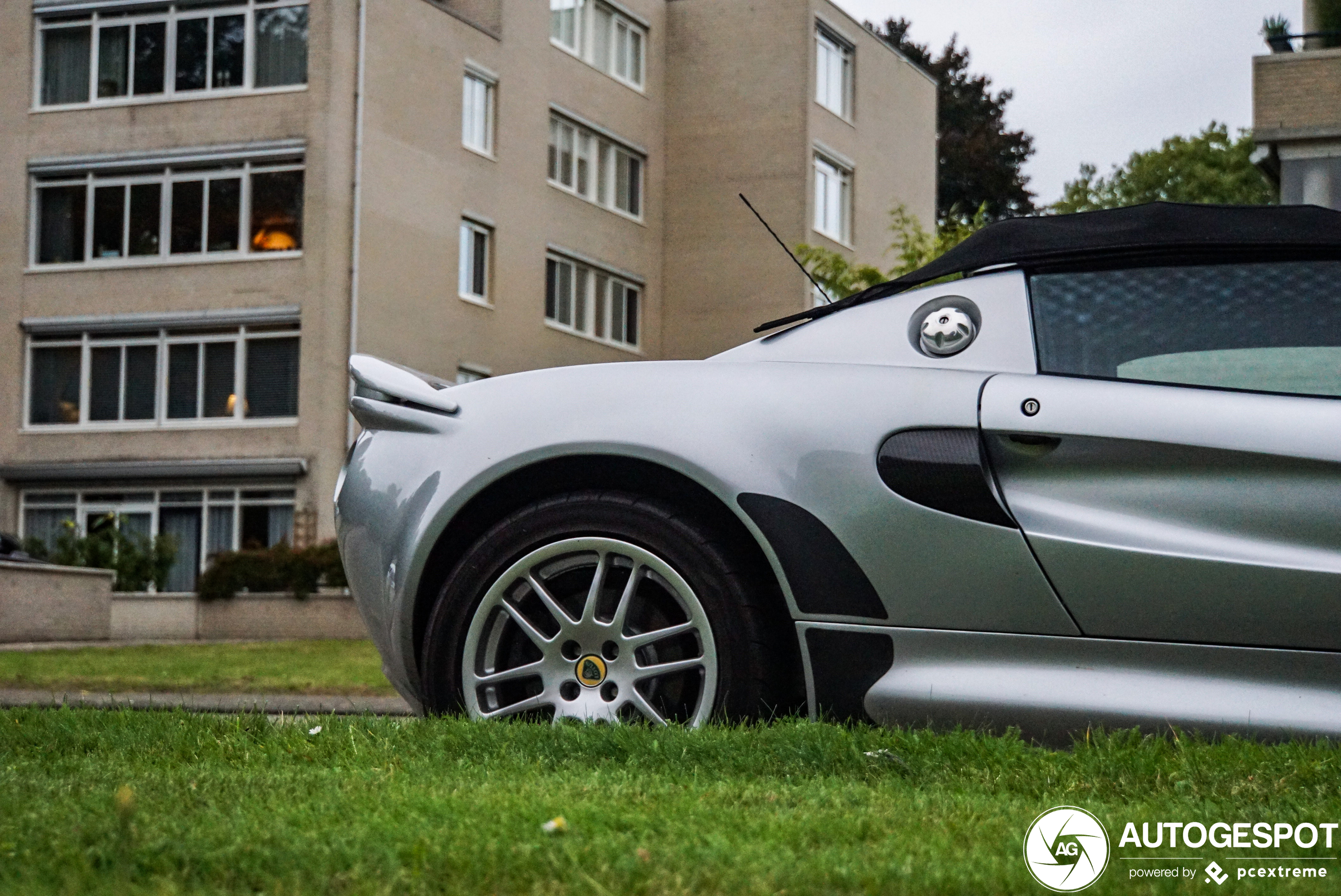 Lotus Elise S1