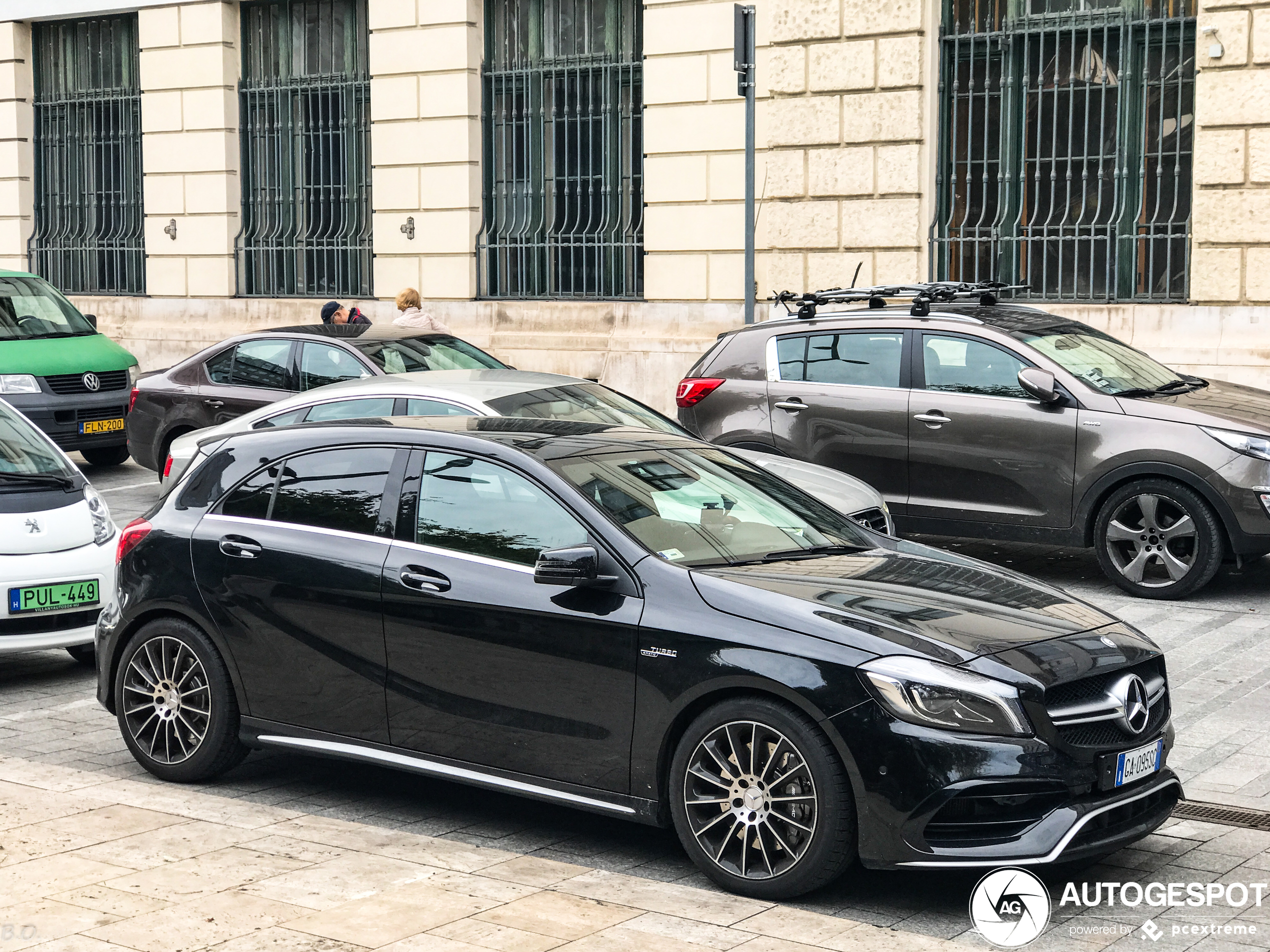 Mercedes-AMG A 45 W176 2015