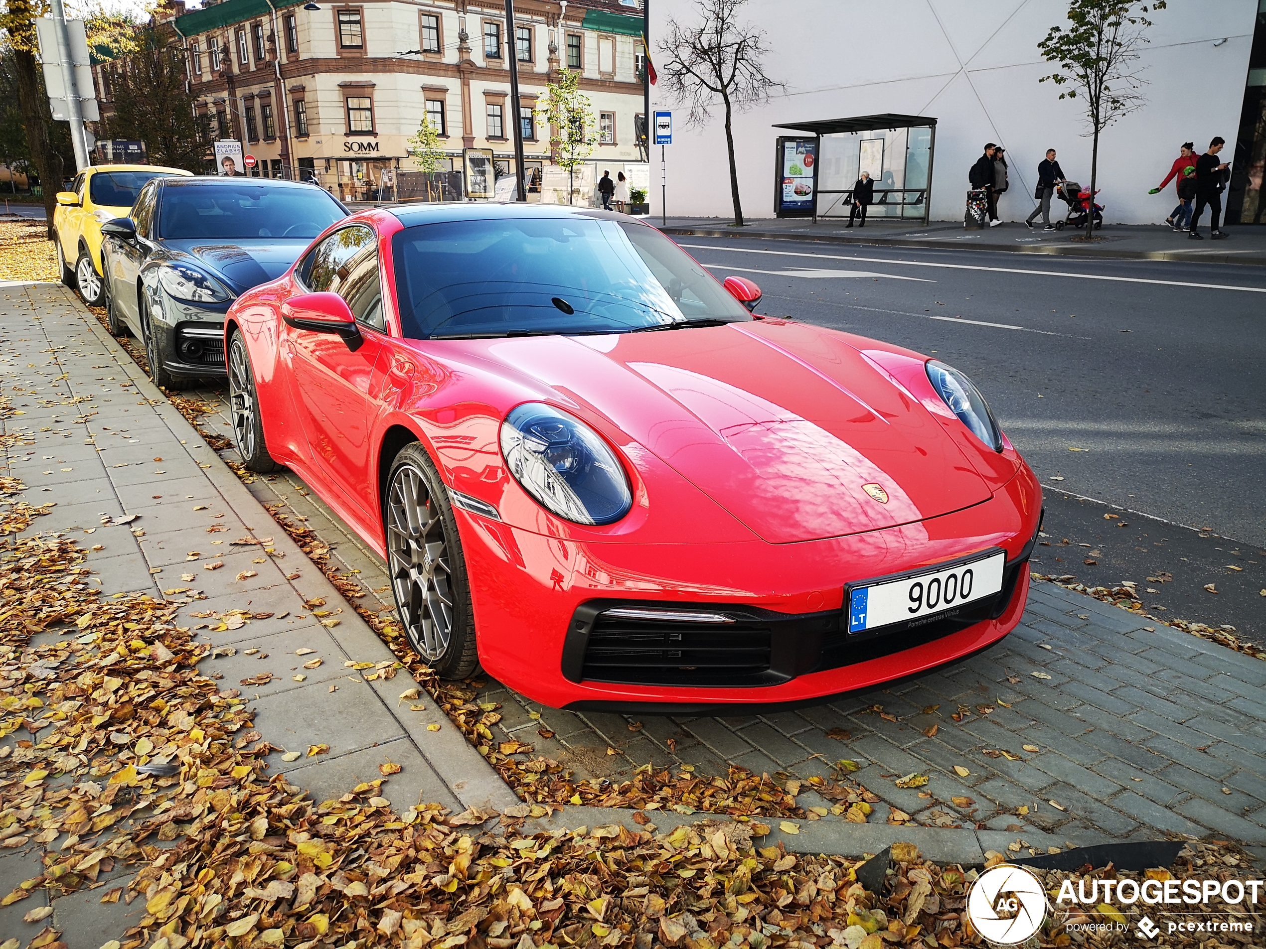 Porsche 992 Carrera 4S