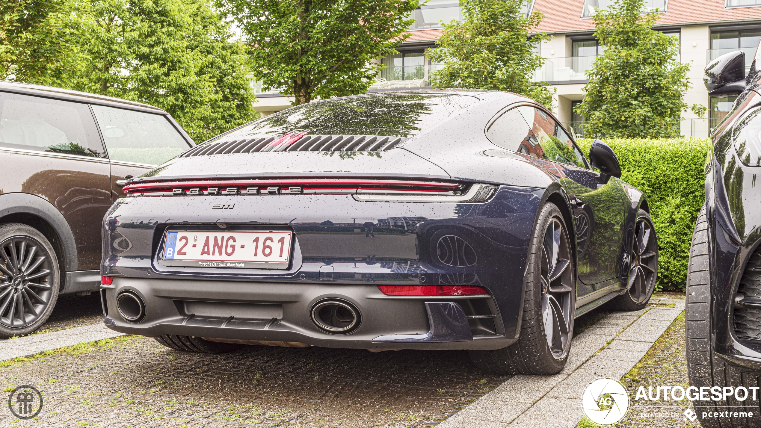 Porsche 992 Carrera 4S