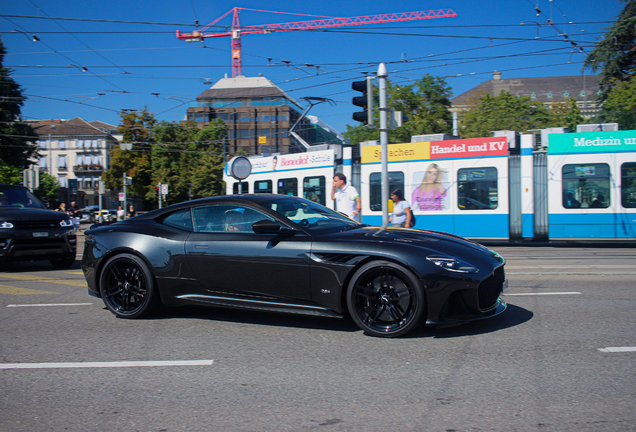 Aston Martin DBS Superleggera