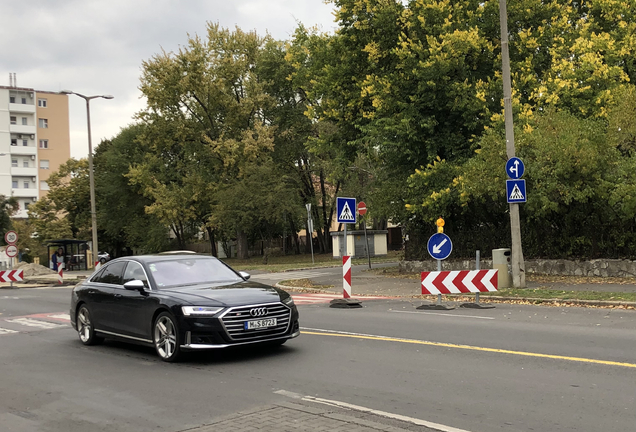 Audi S8 D5