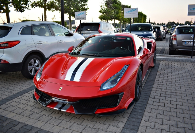 Ferrari 488 Pista