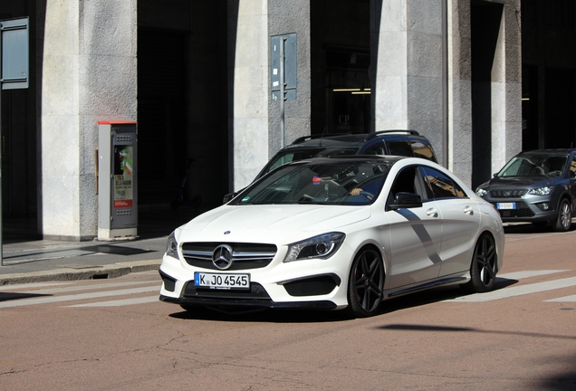 Mercedes-AMG CLA 45 C117