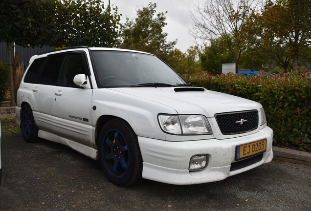 Subaru Forester SF5 S/tb STI