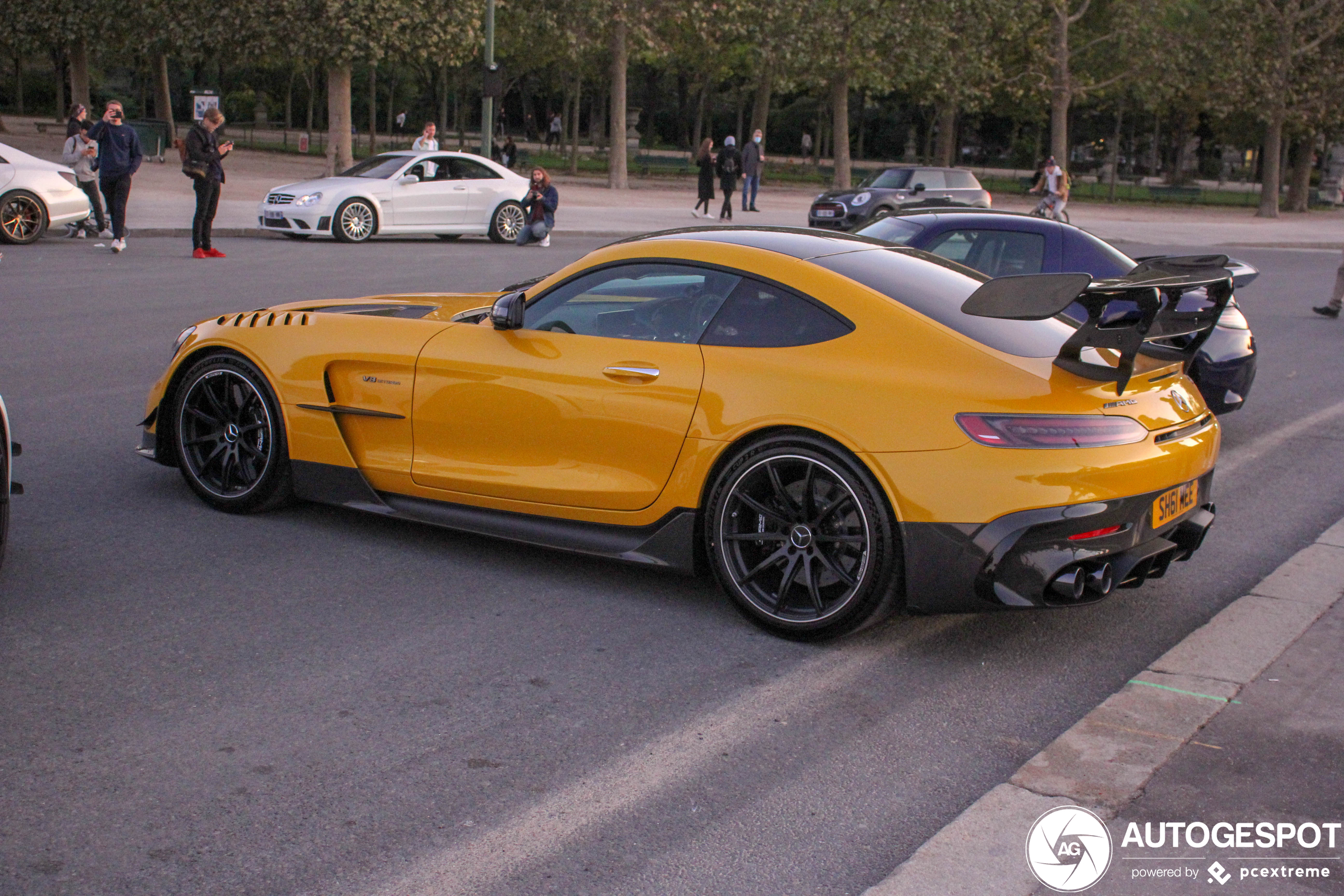 Shmee150 heeft enige Mercedes-AMG GT Black Series in Solarbeam Yellow