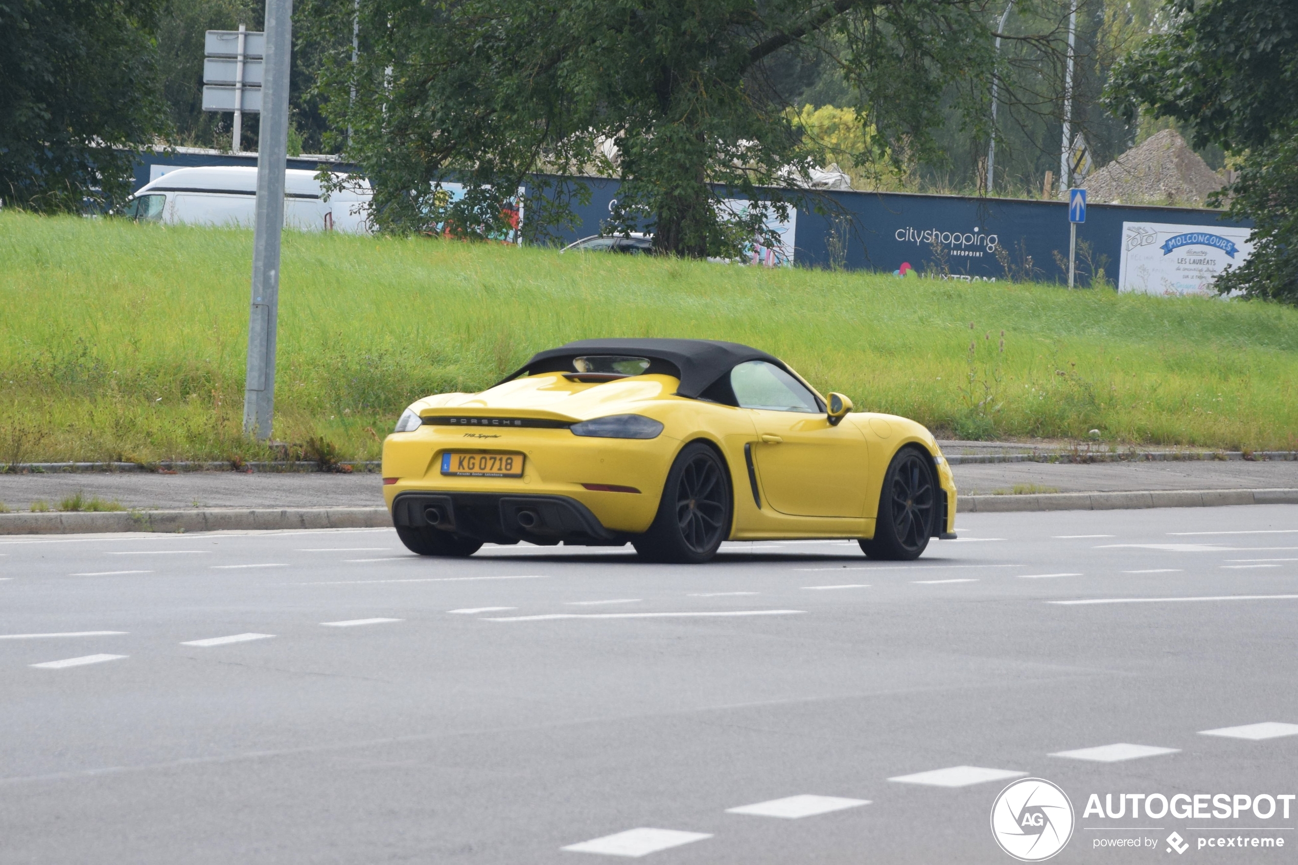 Porsche 718 Spyder