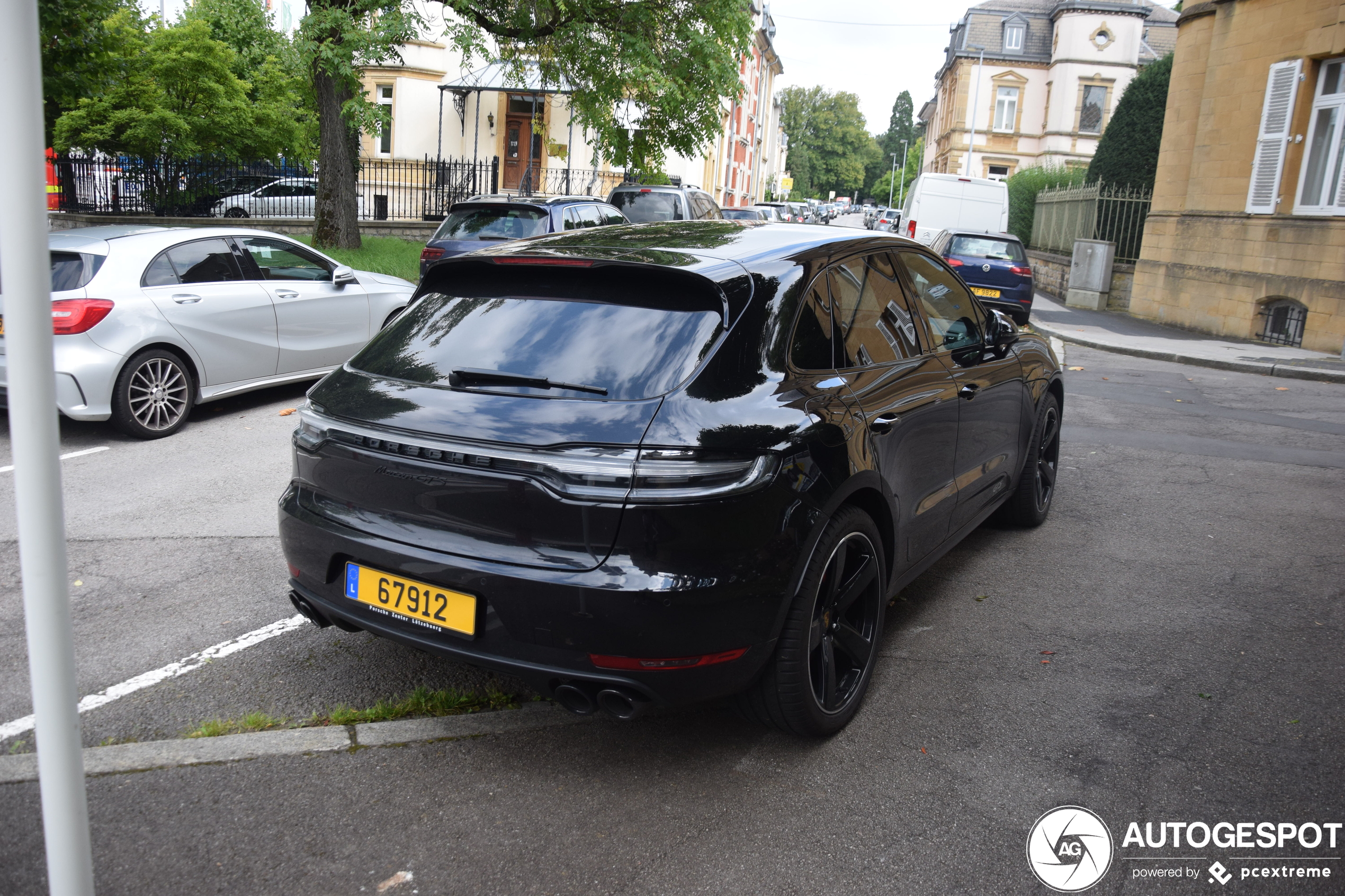 Porsche 95B Macan GTS MkII