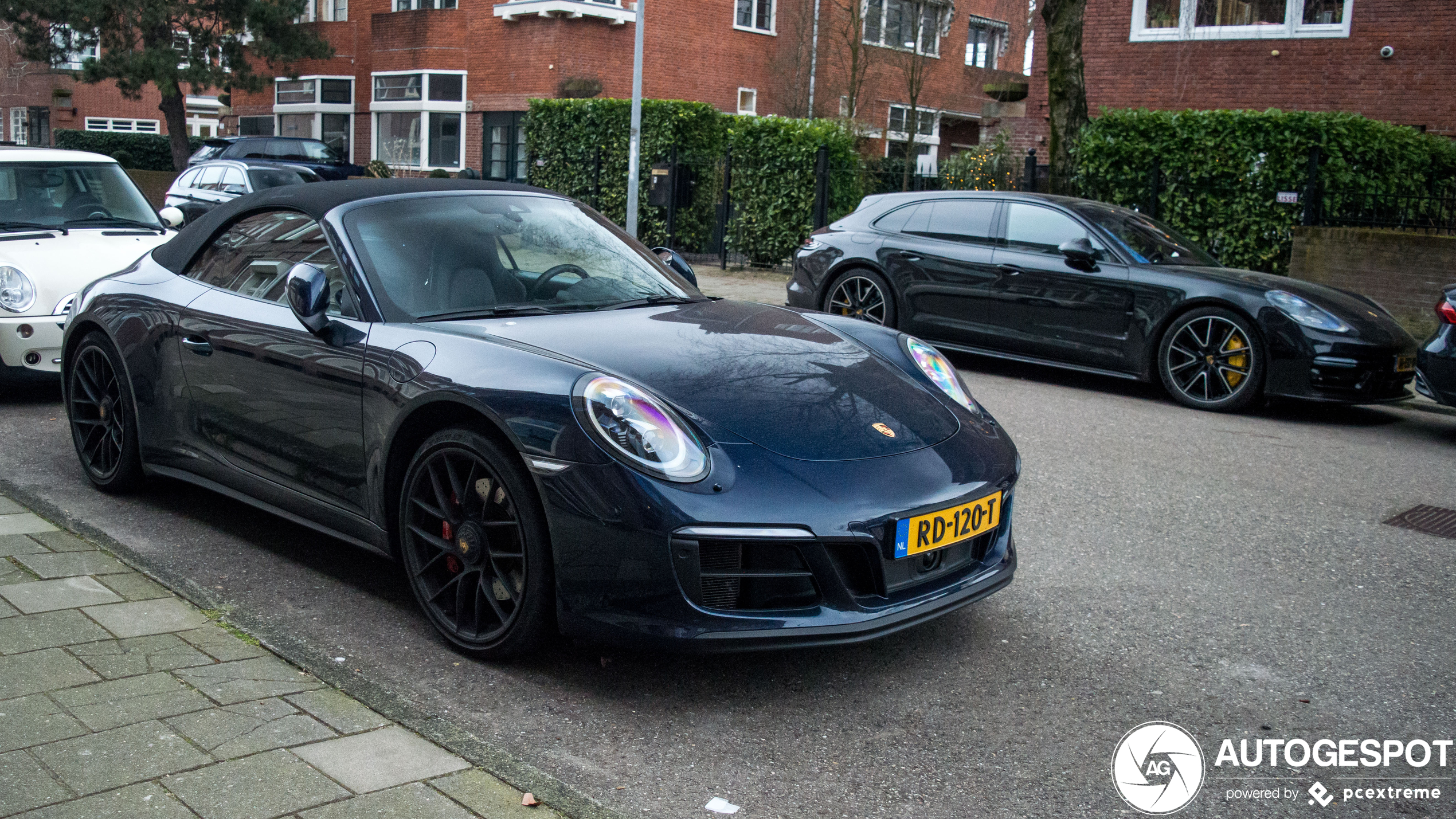 Porsche 991 Carrera 4 GTS Cabriolet MkII