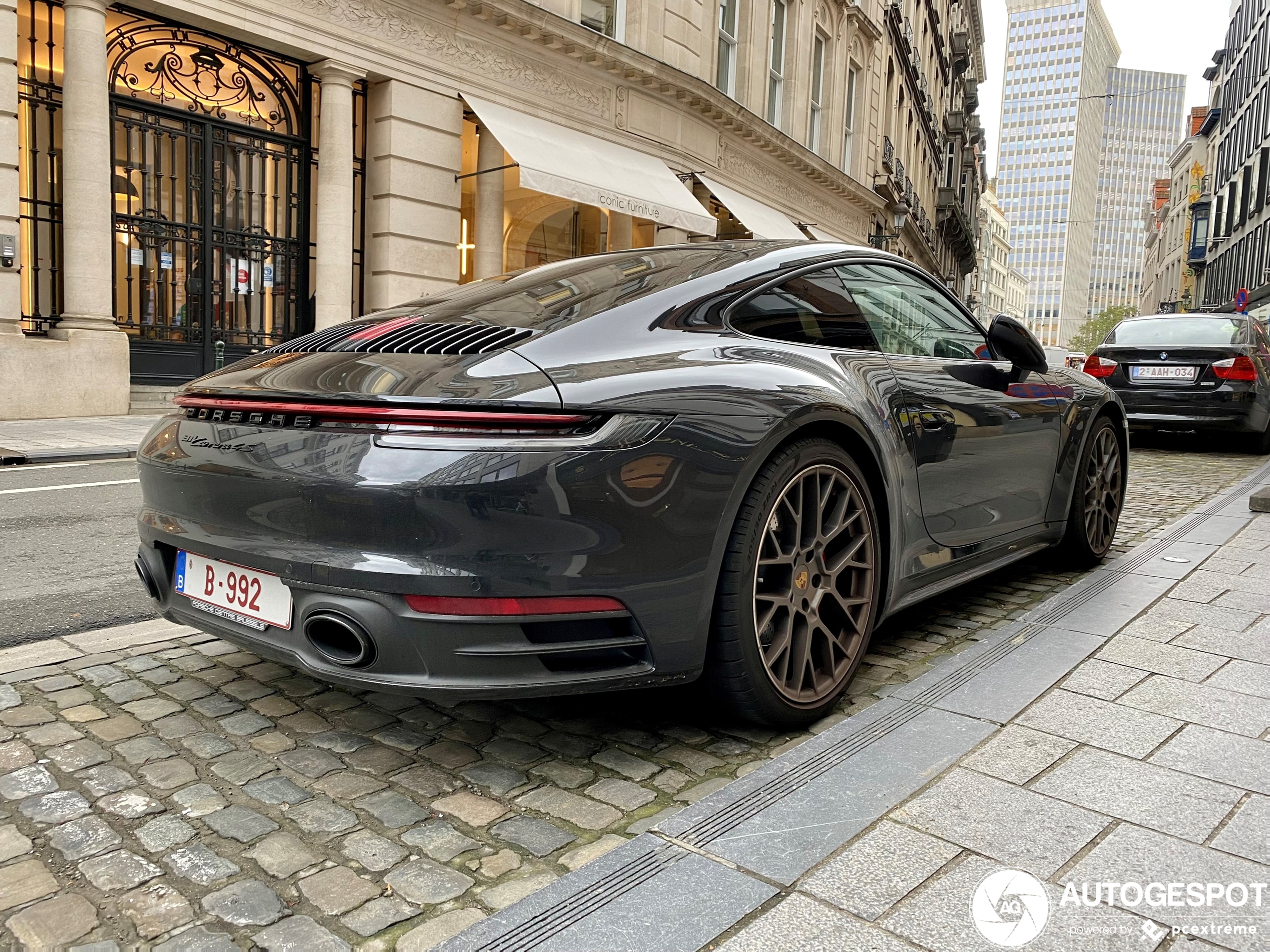 Porsche 992 Carrera 4S