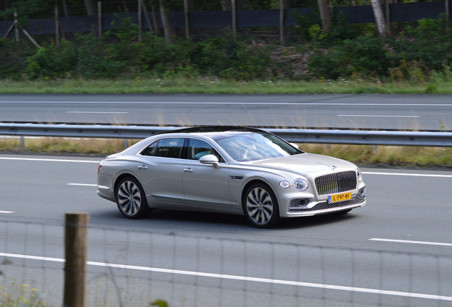 Bentley Flying Spur V8 2021