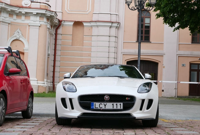 Jaguar F-TYPE S Coupé