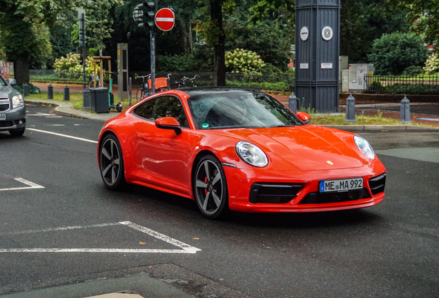 Porsche 992 Carrera S