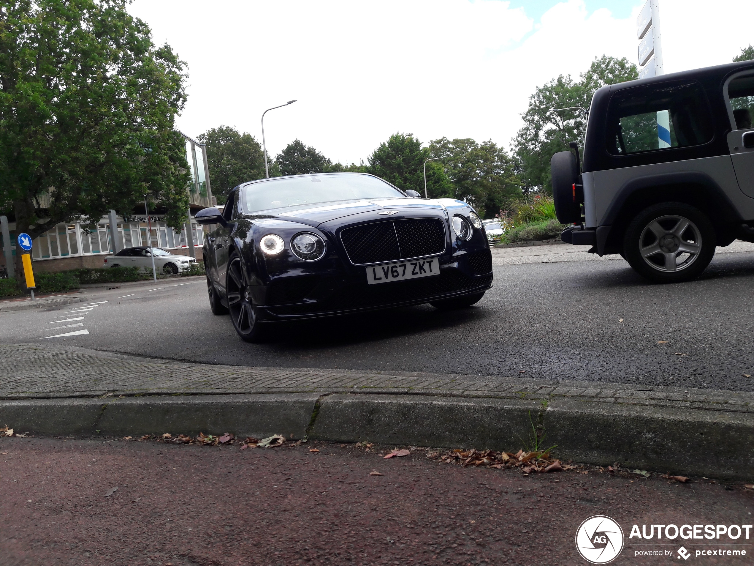 Bentley Continental GTC V8 S 2016