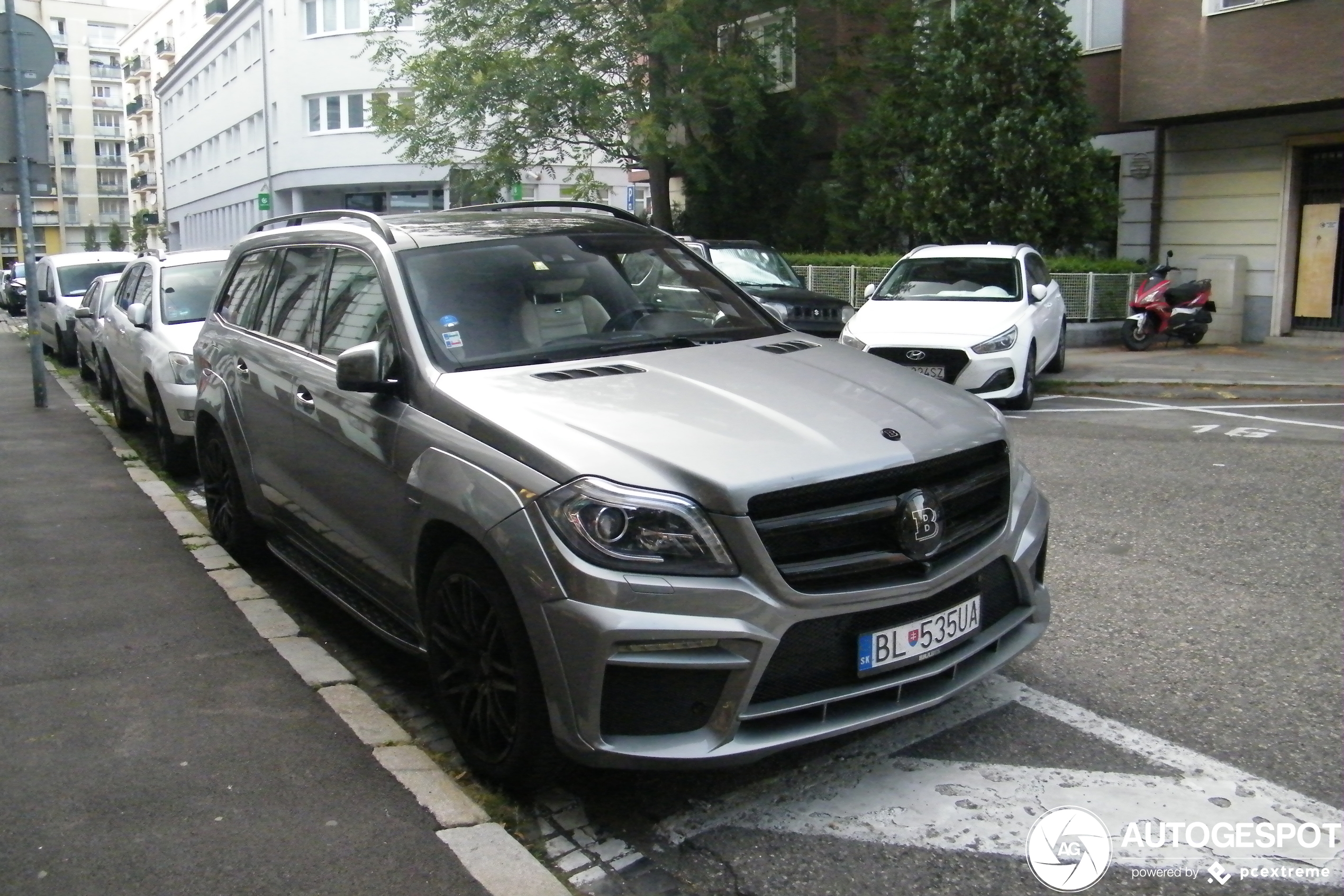 Mercedes-Benz Brabus GL B63S 700 Widestar