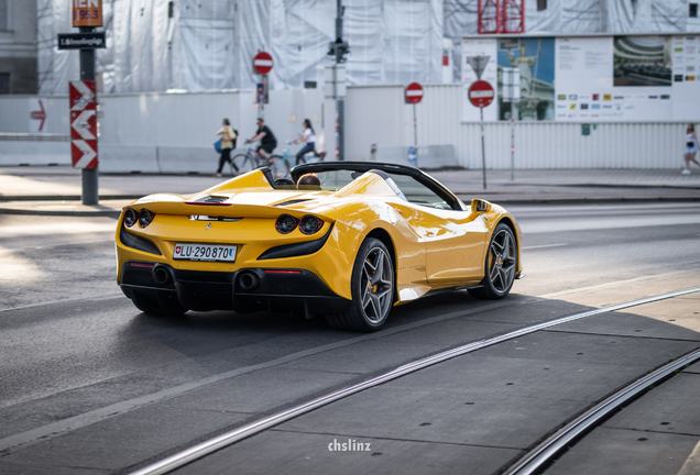 Ferrari F8 Spider