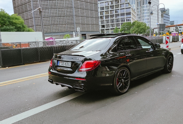 Mercedes-AMG E 63 S W213