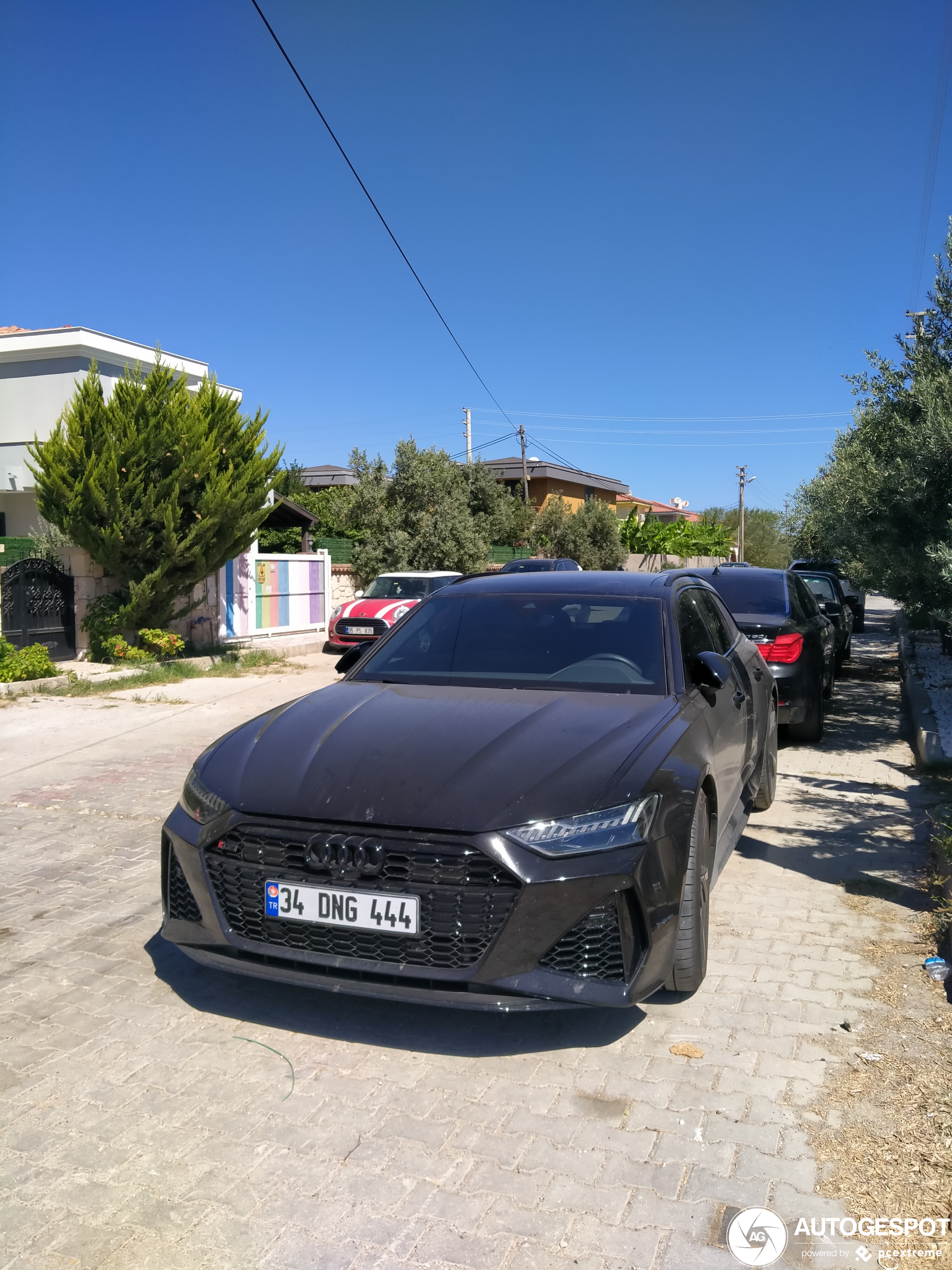 Audi RS6 Avant C8