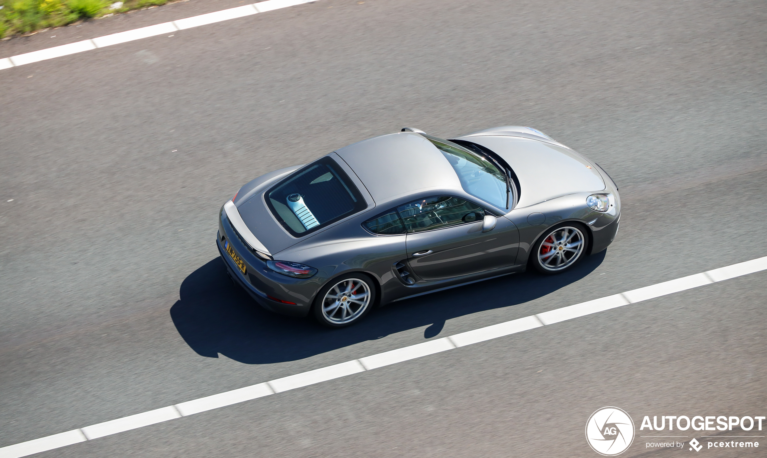 Porsche 718 Cayman S