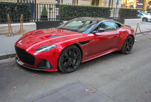 Aston Martin DBS Superleggera