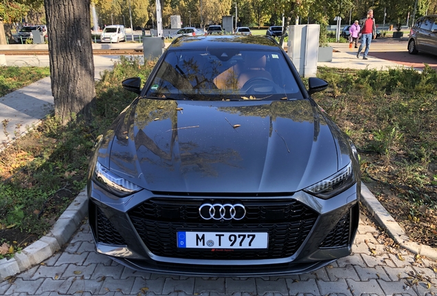 Audi RS6 Avant C8