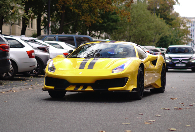 Ferrari 488 Pista