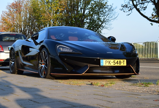 McLaren 570S