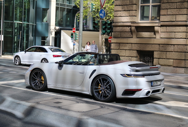 Porsche 992 Turbo S Cabriolet