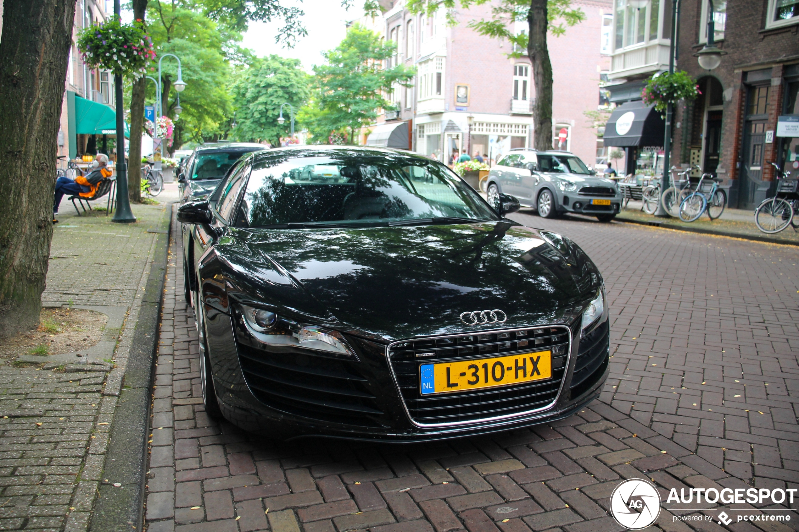 Audi R8