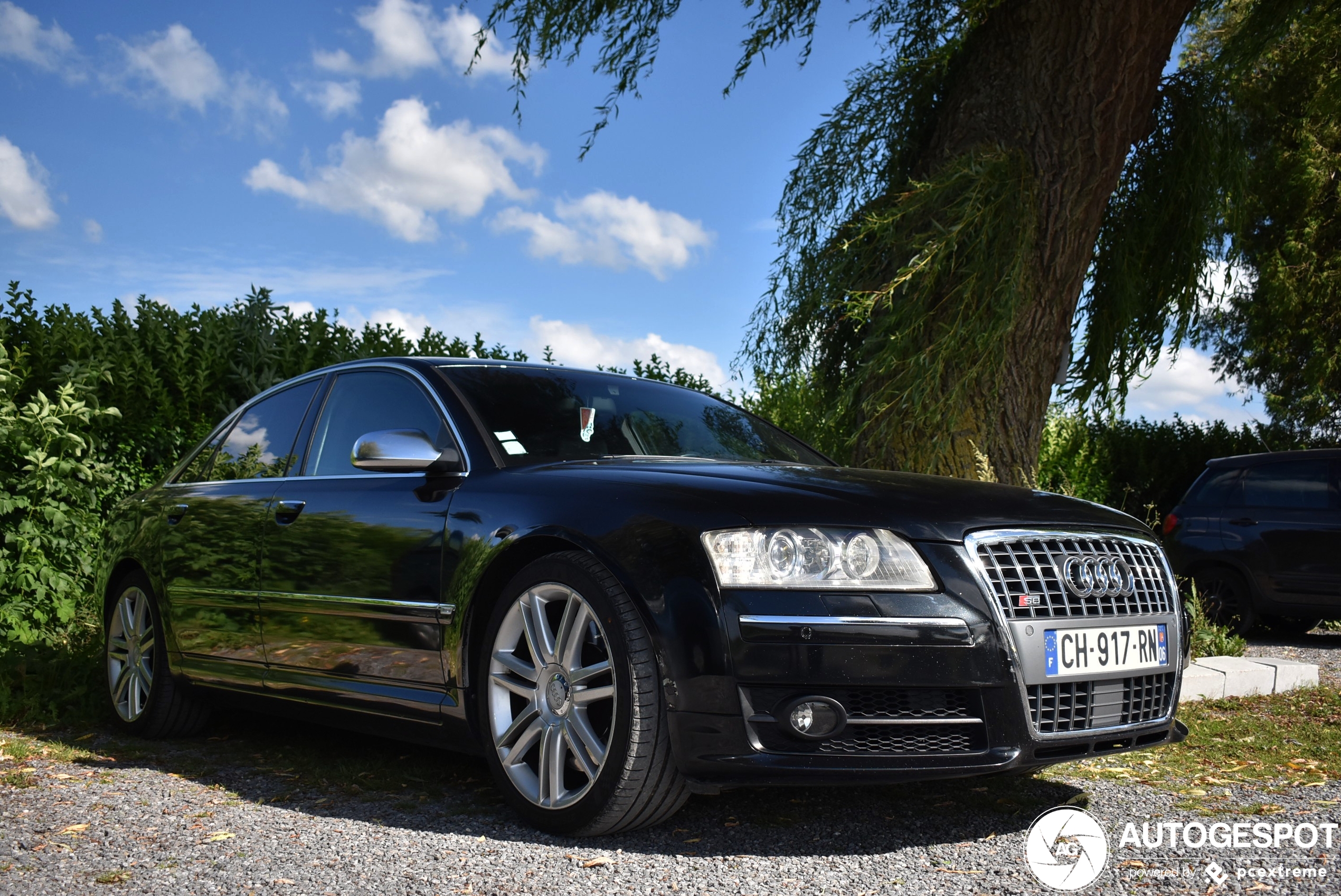 Audi S8 D3