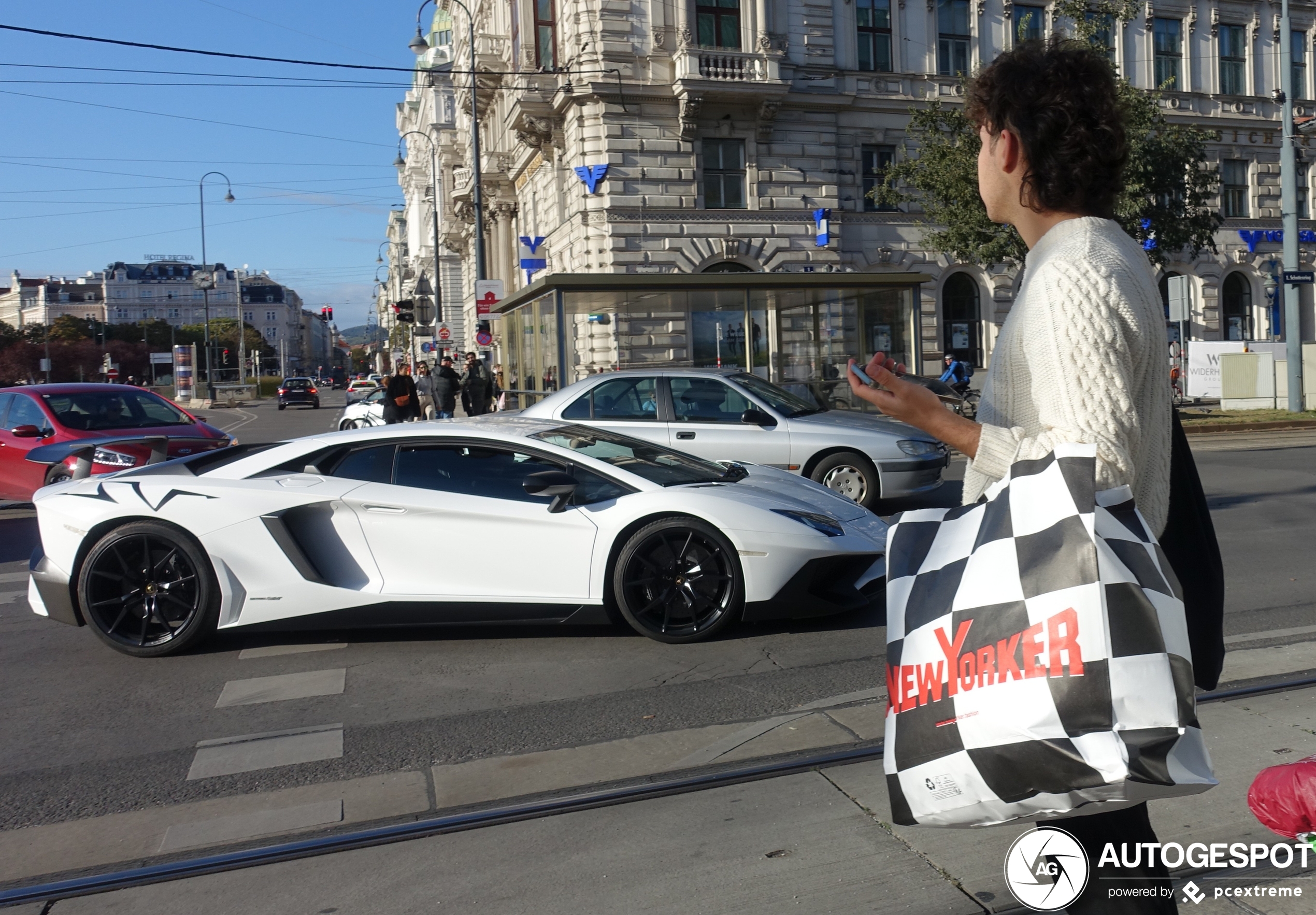 Lamborghini Aventador LP700-4