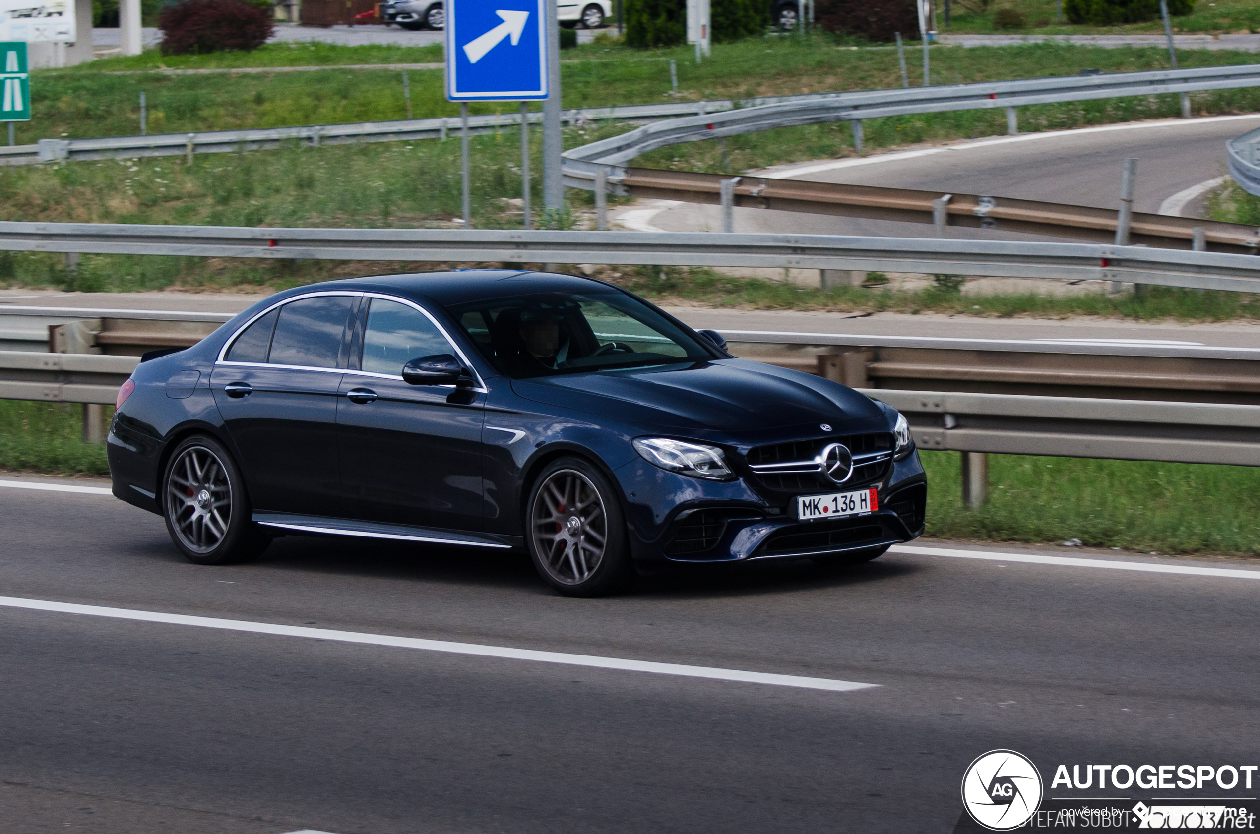 Mercedes-AMG E 63 S W213