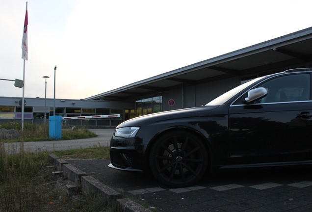 Audi RS4 Avant B8