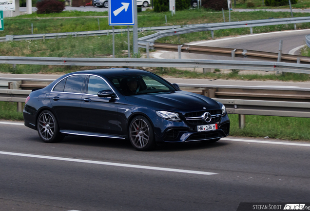 Mercedes-AMG E 63 S W213