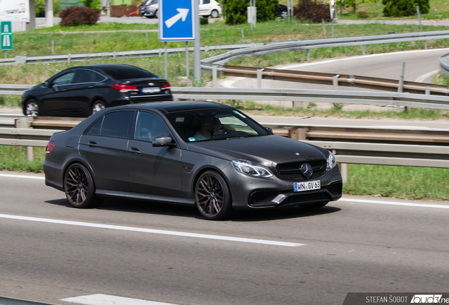 Mercedes-Benz E 63 AMG S W212